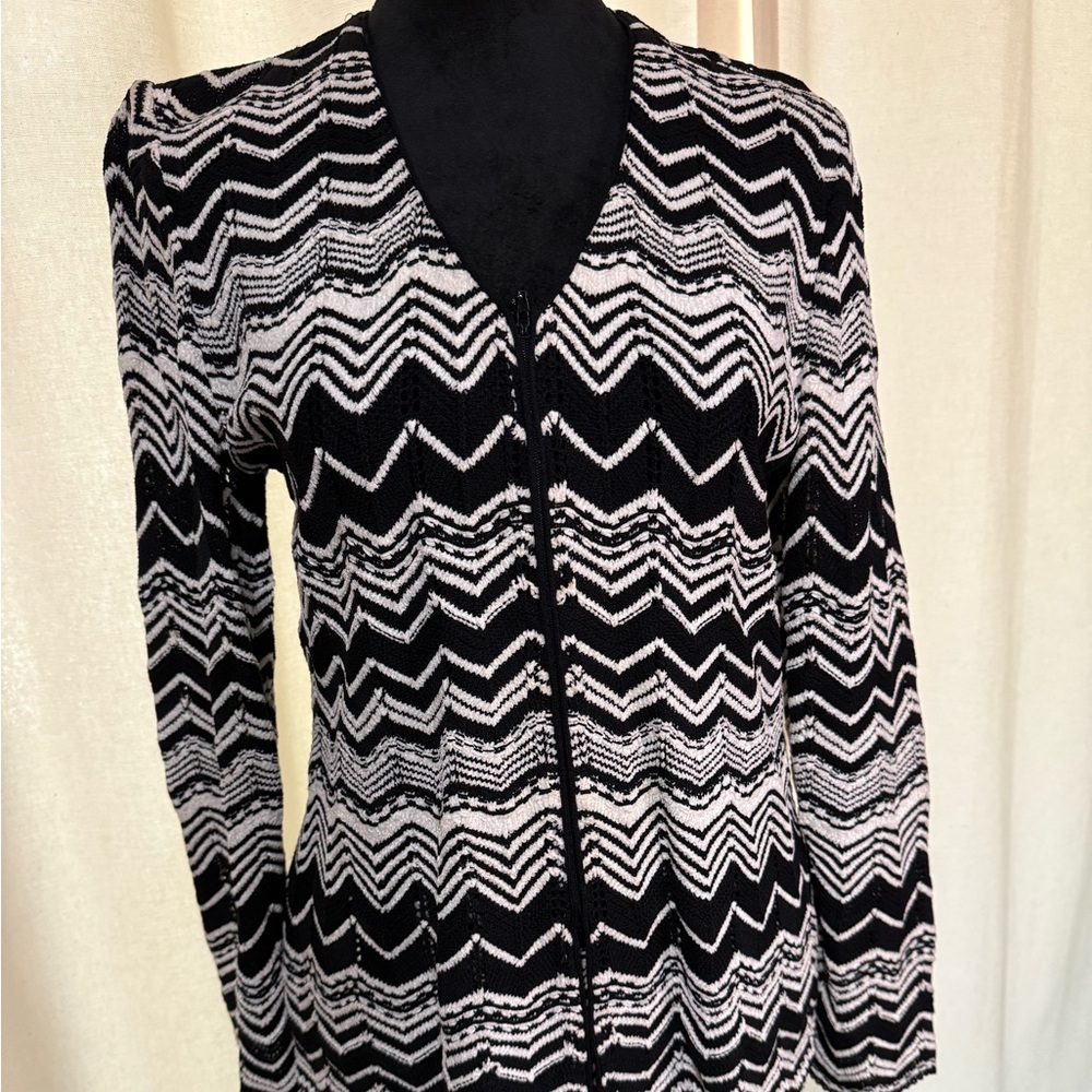 St. John Collection Black and White Chevron Pattern Suit